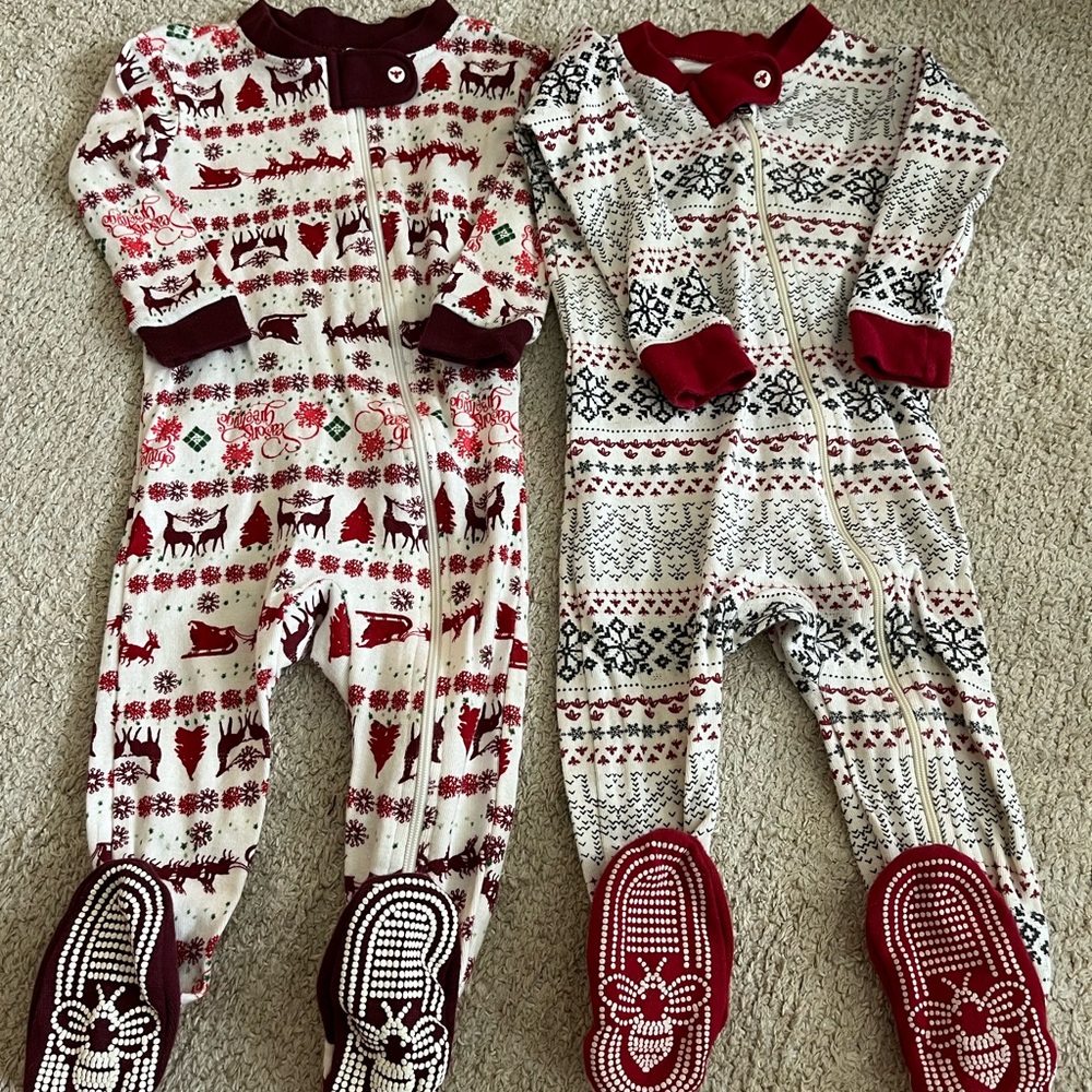 Burt’s Bees Baby Holiday Pajamas
